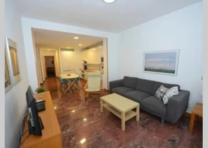 Edificio Gaviota 3 *